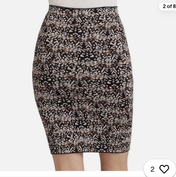 BCBG MaxAzria pencil skirt - Picture 5 of 5
